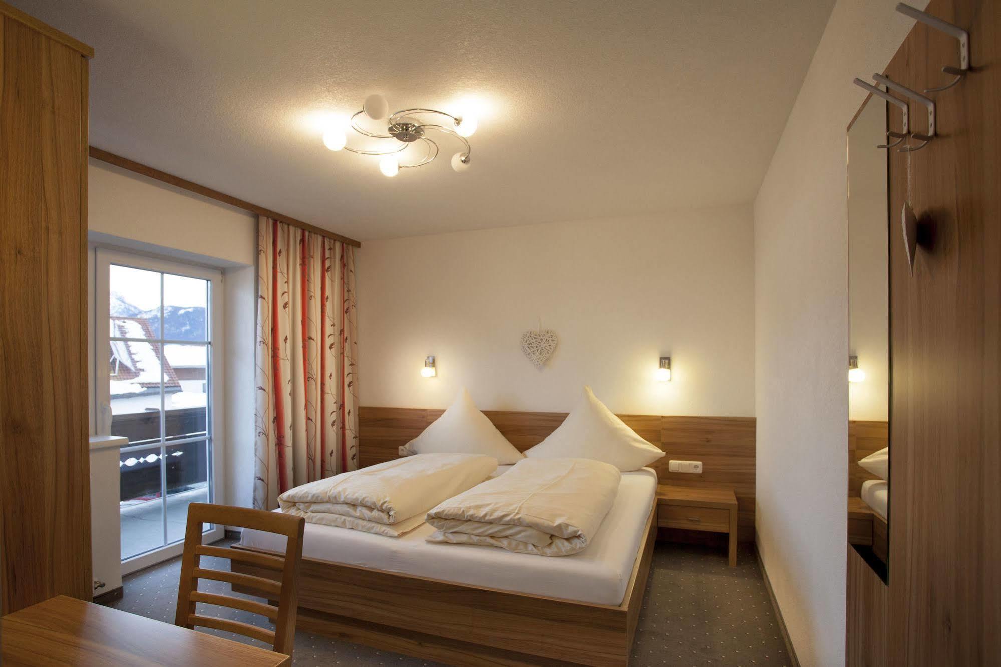 Alpenhof Waengle Aparthotel Reutte Exterior foto